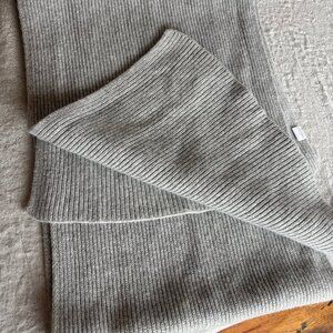 Cuyana Cashmere Scarf